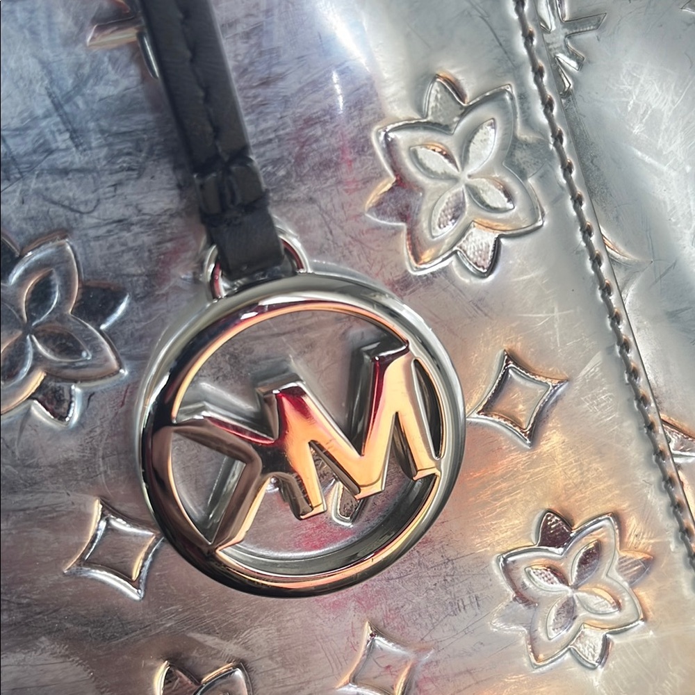 Michael Kors Silver Metallic Tote - Picture 3 of 8
